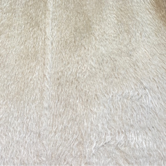 Sills Cream Color Mohair and Leather Reversible Cape with Pockets - Picture 11 of 16